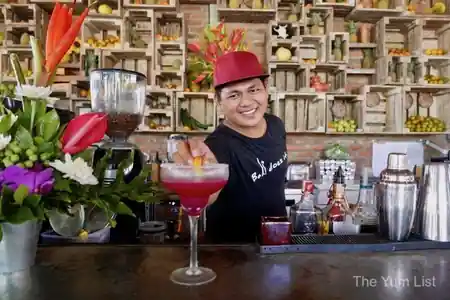 Beach Garden bar area with bartender, Canggu, Bali — salsa, bachata venue in Bali