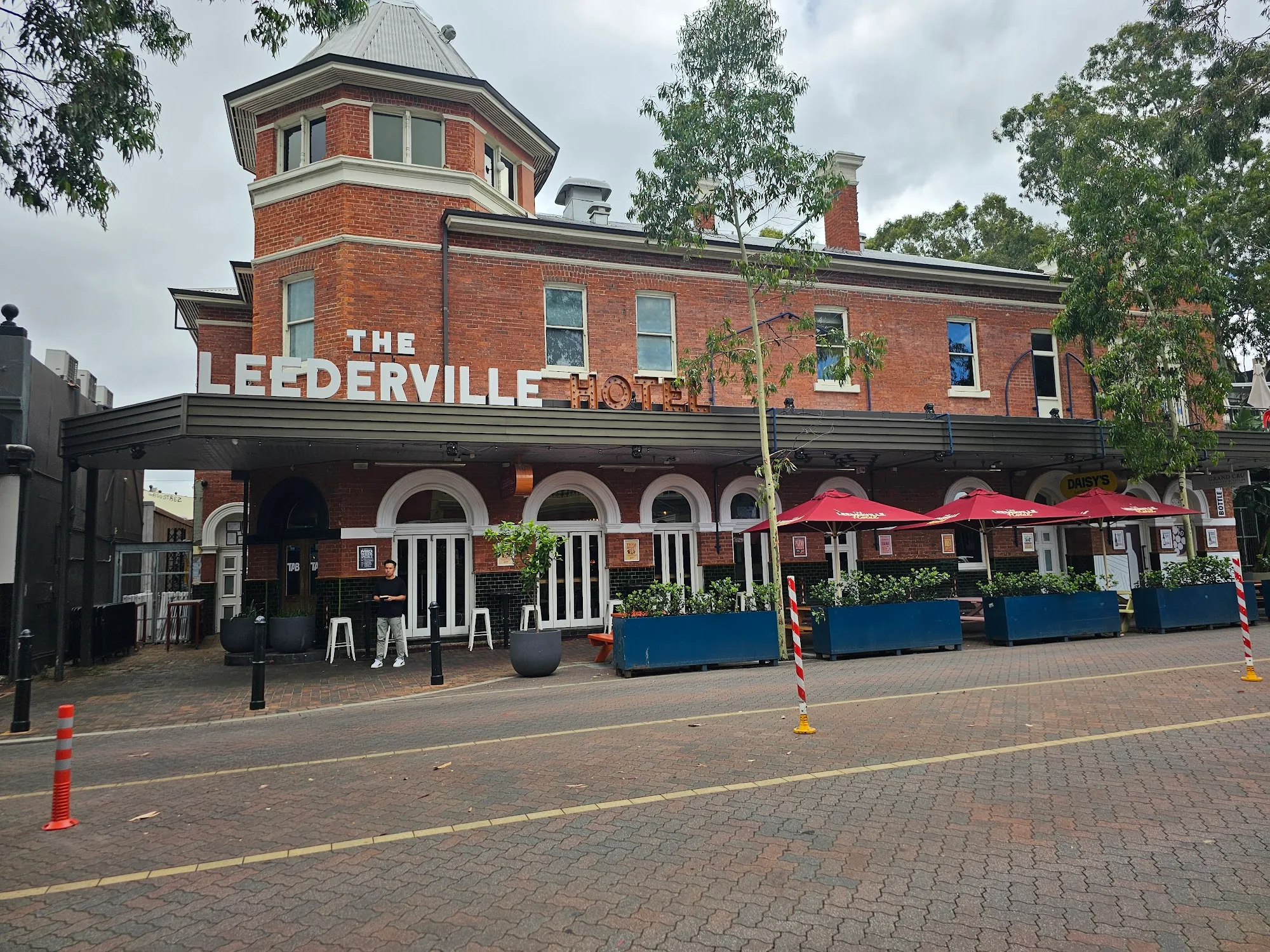 The Leederville Hotel street exterior showing the full facade and outdoor dining area