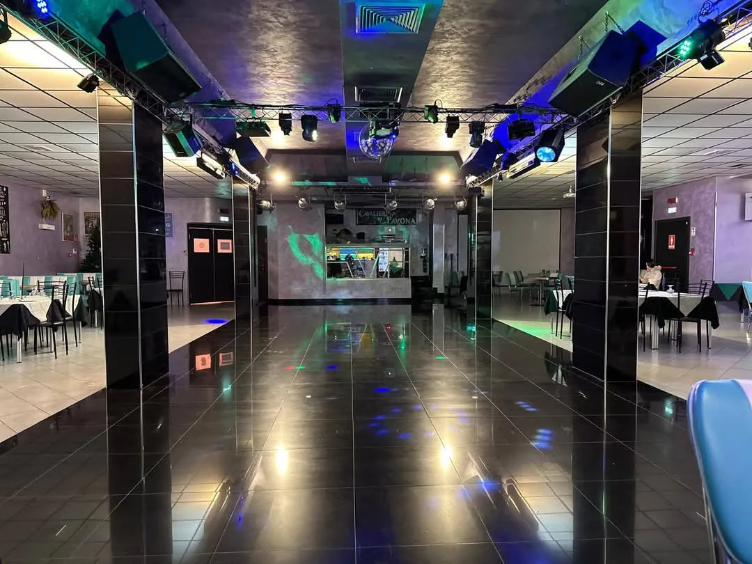 PERUNQUE - Kizomba dance venue in Rome