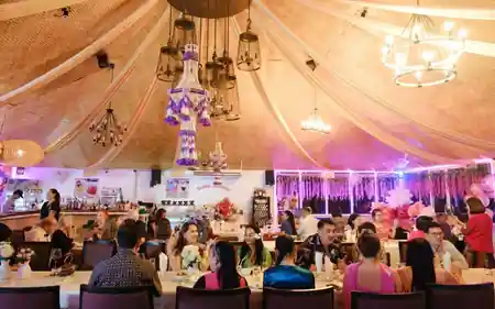 Romsai Brasserie rooftop area with Pattaya beach views and evening ambiance — salsa, bachata, kizomba venue in Pattaya