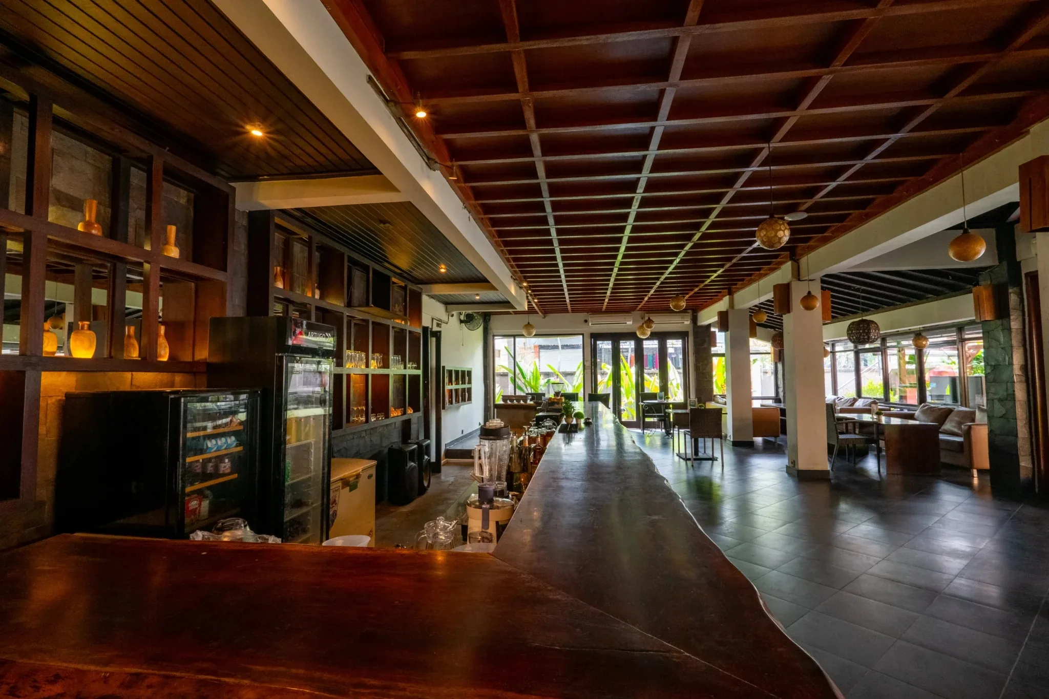 Amber Resto Seminyak - Salsa, Bachata, Kizomba dance venue in Bali
