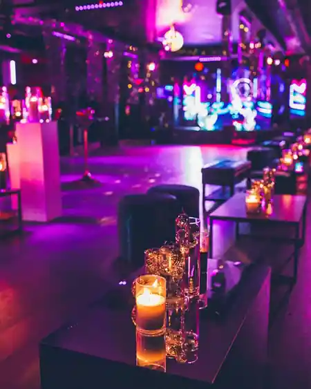 Rain Studio City (Rain Bar & Lounge), Los Angeles: Latin dance venue