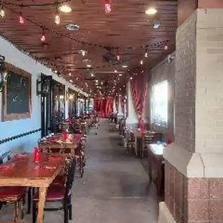 Eclipse Di Luna Dunwoody colorful dining room and bar area — salsa venue in Atlanta