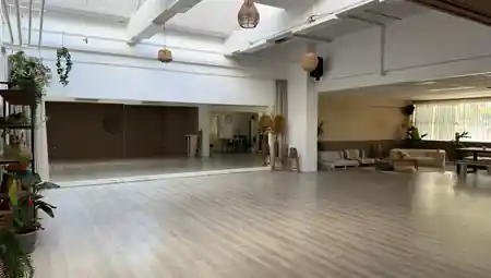 Kizomba Lounge, Den Haag — Latin dance venue