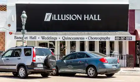 Illusion Hall, San Diego: Latin dance venue