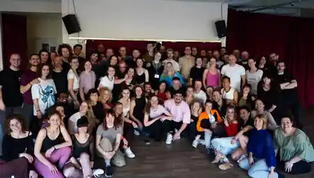 Dance community group photo at Baileo Tanzstudio Leipzig — salsa venue in Leipzig