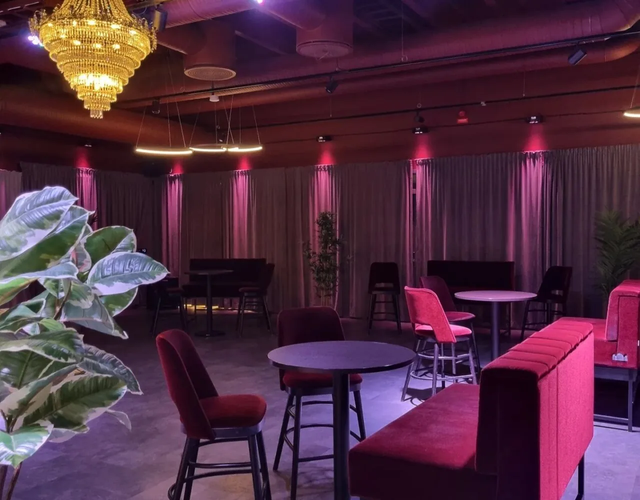 Uppsala Danscenter, Uppsala – champagne lounge area in the dance center