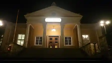 Classic historical building exterior of TUSCULUM Dresden at night — bachata, salsa venue in Dresden