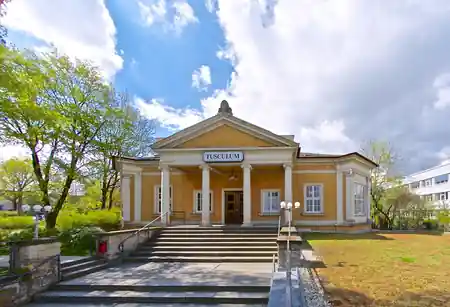 TUSCULUM Studentenhaus exterior in Dresden — bachata, salsa venue in Dresden