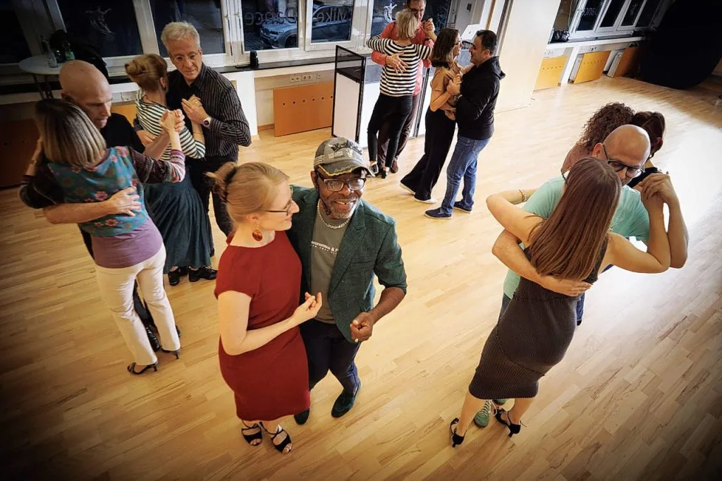 Kizomba social dancing at Mike Dance School Munich