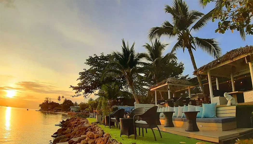 Beachfront lounge at sunset at La Casa Tropicana in Koh Phangan, Thailand — salsa, bachata, kizomba venue in Koh Phangan