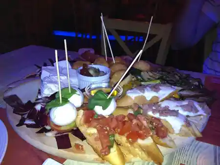 Girasol Disco Dinner evening atmosphere with dance floor in Florence — salsa, bachata venue in Florence