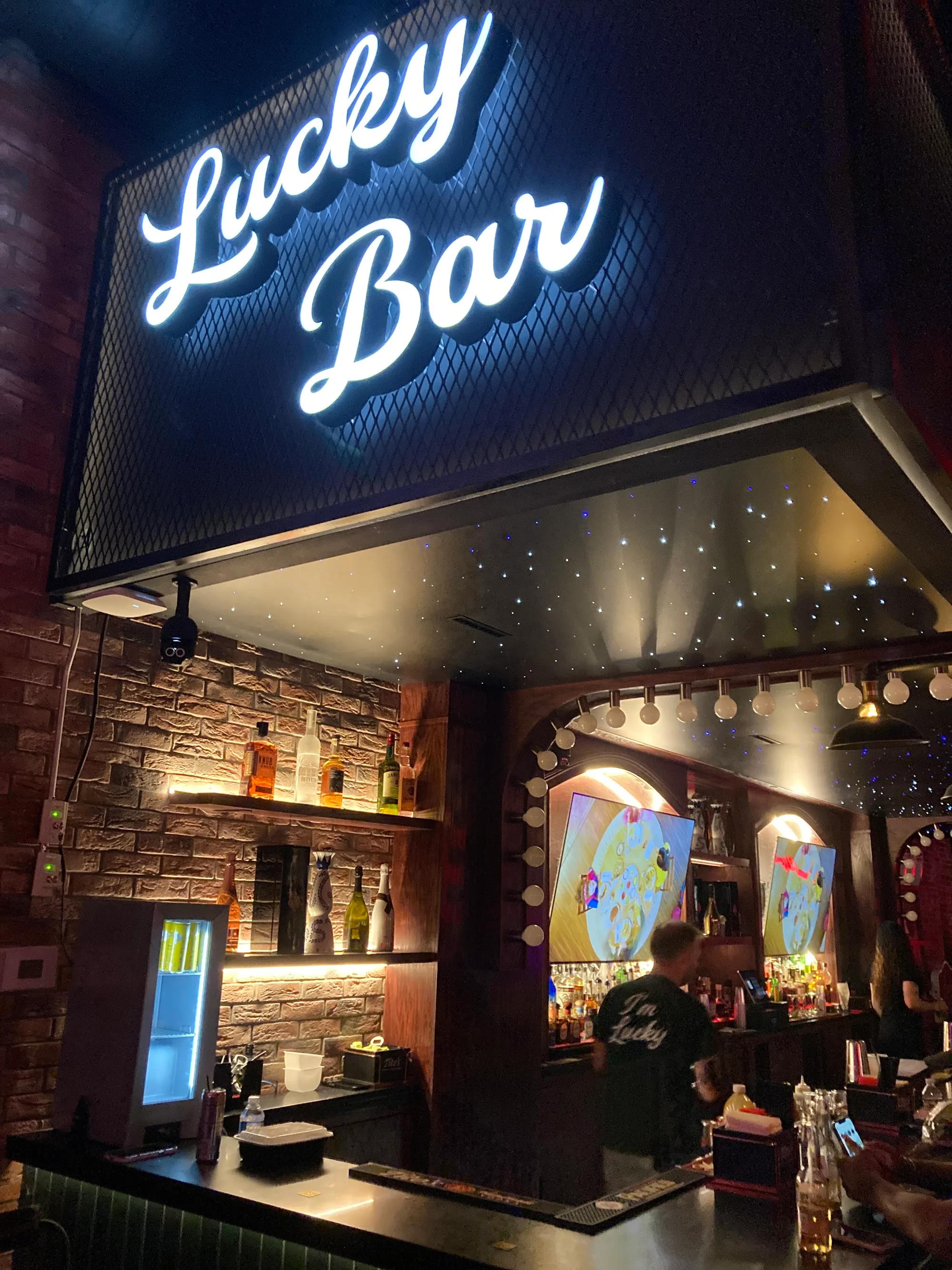 Lucky Bar, dance venue in Washington