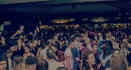 Miss Penelope Beach summer nightclub in Torino — outdoor dance venue with pool and gardens — salsa, bachata venue in Torino