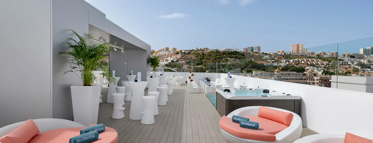 Stage Sky Bar Rooftop at Occidental Las Palmas Hotel, Las Palmas de Gran Canaria – panoramic rooftop terrace view — salsa, bachata, kizomba venue in Las Palmas de Gran Canaria