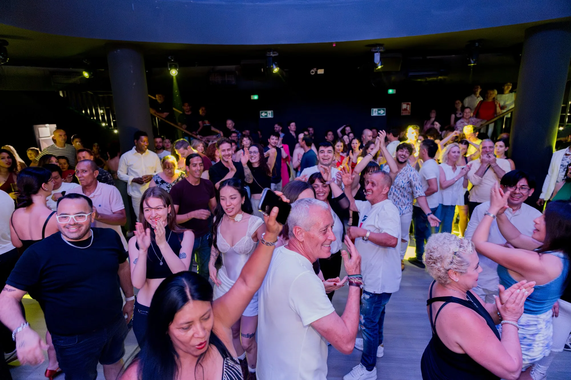 Packed salsa dance floor crowd at Antilla Salsa club, Barcelona