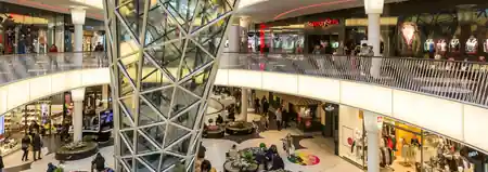 MyZeil building architecture with glass facade, Frankfurt am Main, salsa, bachata venue in Frankfurt