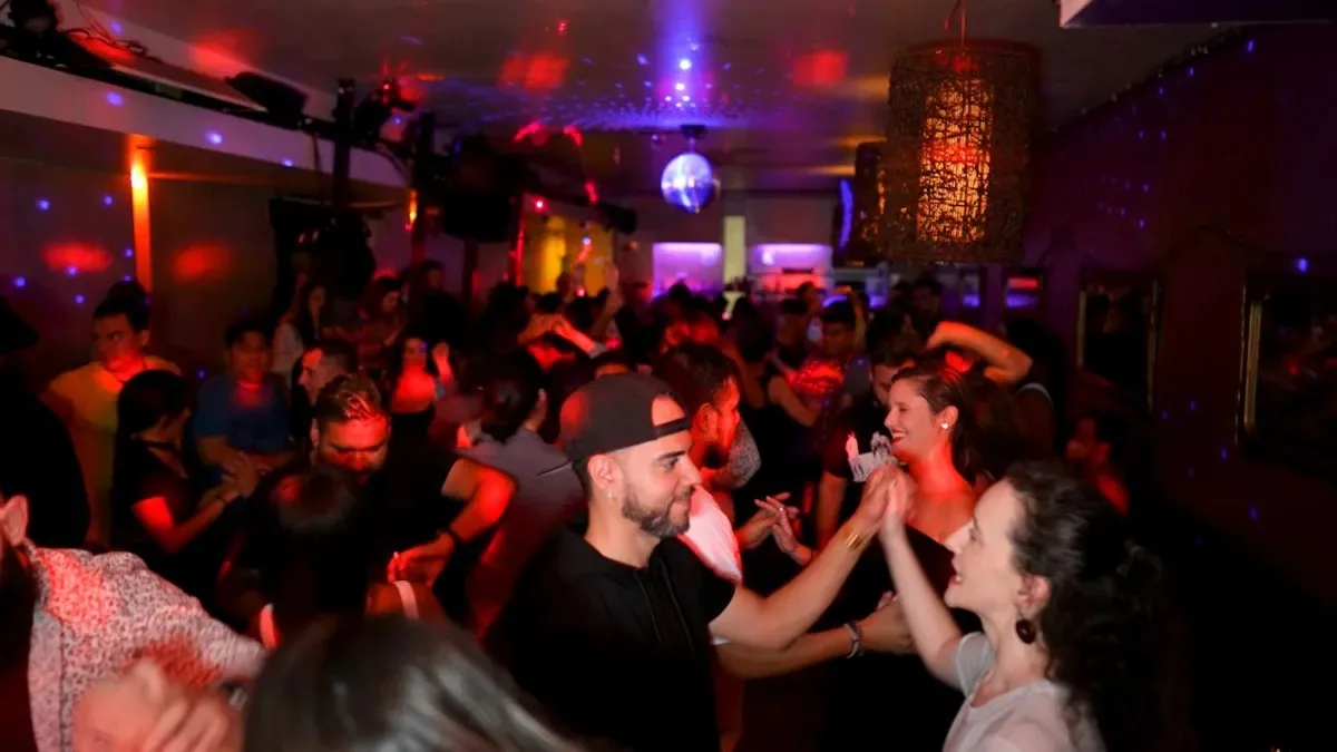 Solas Bar - Salsa, Bachata, Zouk dance venue in New York
