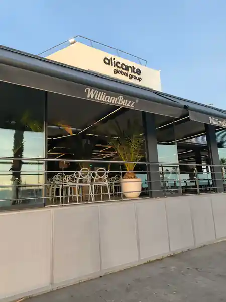 William Buzz, Puerto de Alicante, Alicante — Latin dance venue