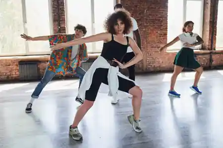 UDance School, Lisbon – dance class in progress — salsa, bachata, kizomba venue in Lisbon