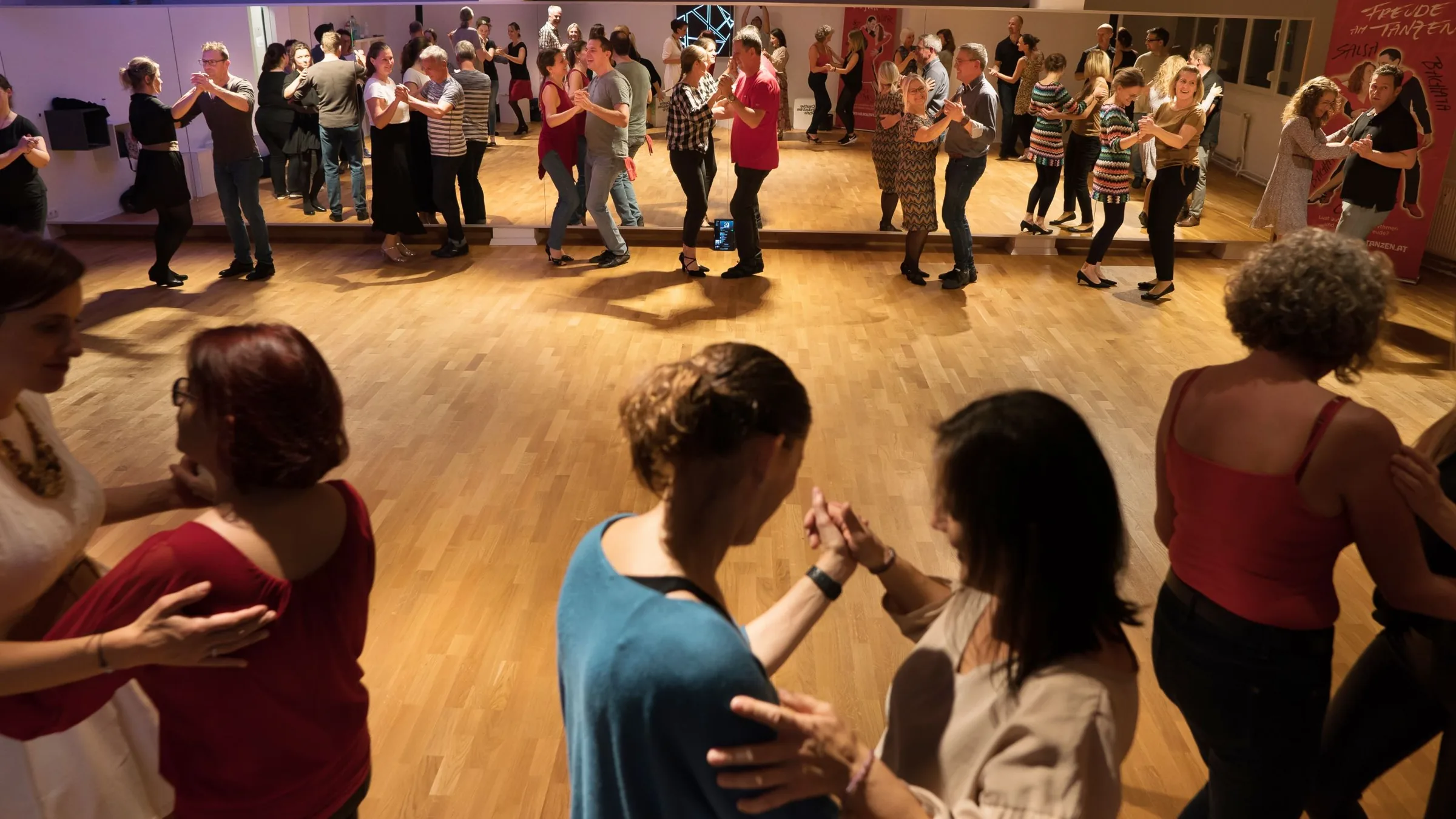 SEI GIORNI Bar - Bachata, Salsa dance venue in Gleisdorf