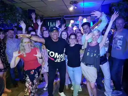 El Sabor Cubano, Barcelona – interior of the Latin dance bar in Gràcia — salsa, bachata venue in Barcelona