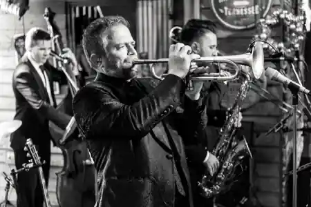 Live music performance at Mustang Bar in Perth — bachata, kizomba, salsa venue in Perth