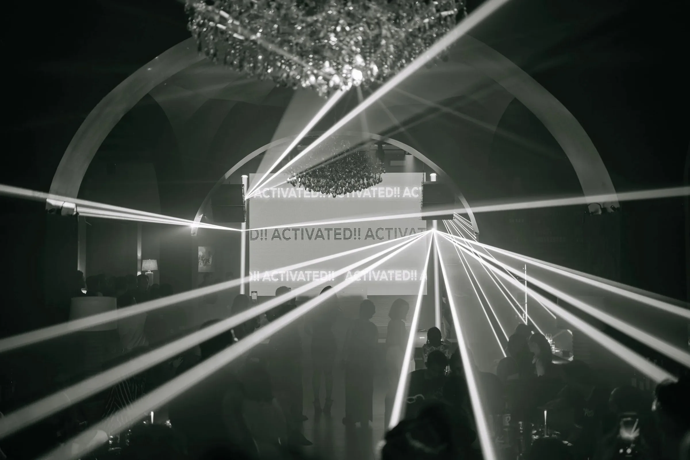 Laser light show and party atmosphere on the dance floor at Midaz Bali