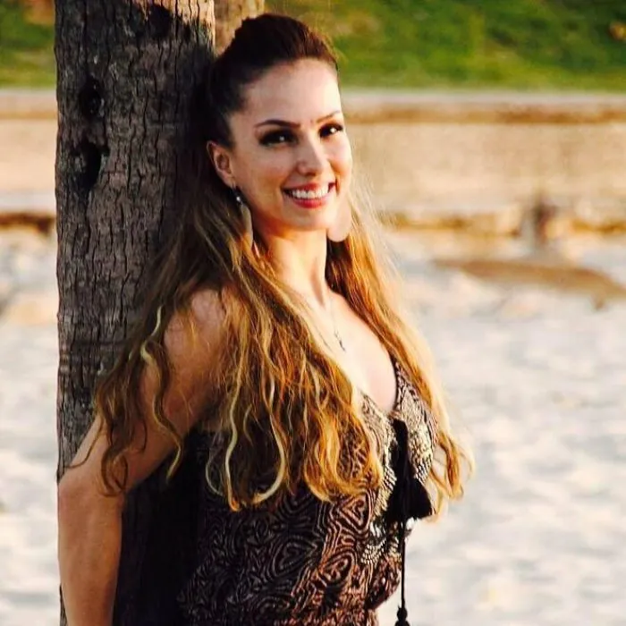 Anita Santos Rubín, instructor at La Escapada Calpe 2027 (50% SALSA 50% BACHATA 100% ESCAPADA)