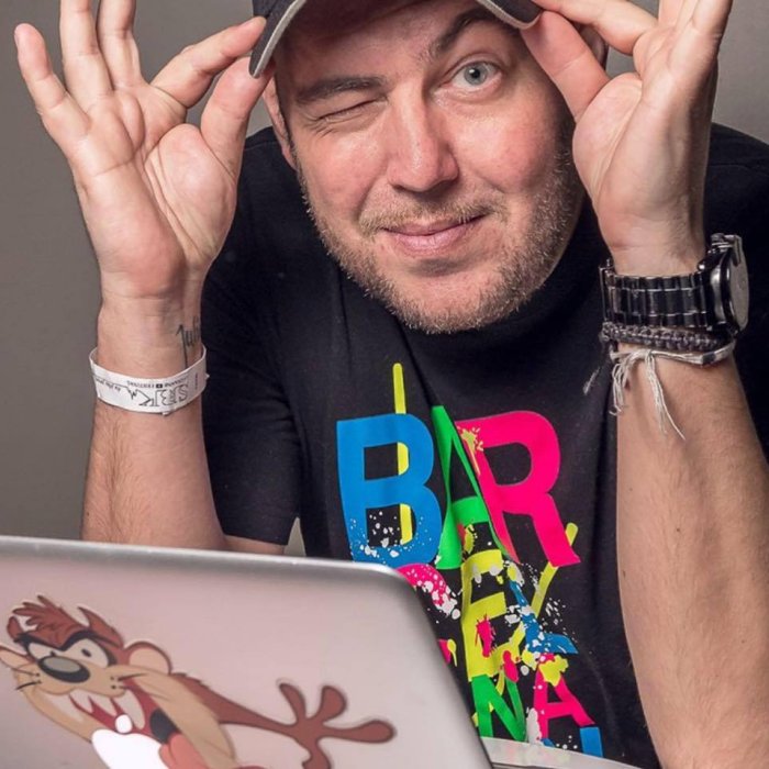 DJ David Pedron, Bachata instructor from Francia