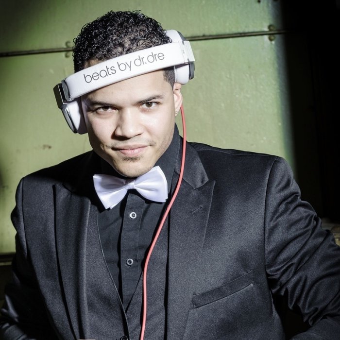 DJ Latin Master, Bachata instructor from Países Bajos