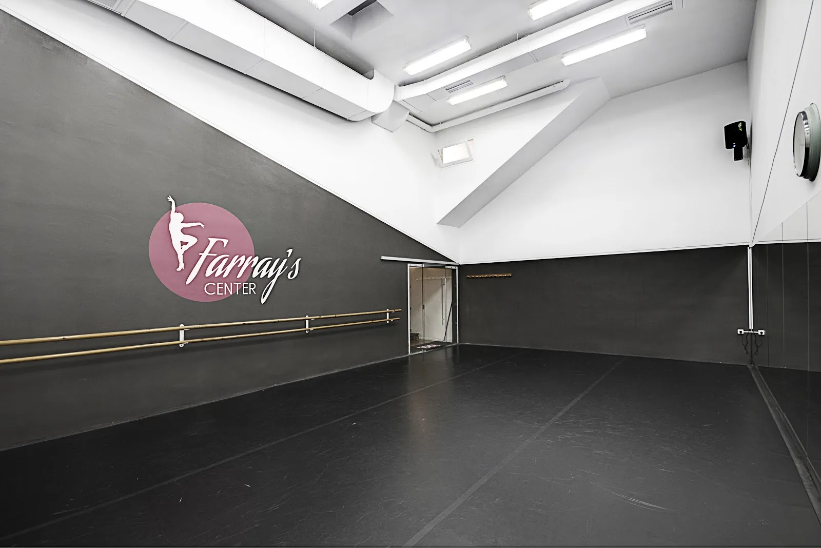 Farray's Center