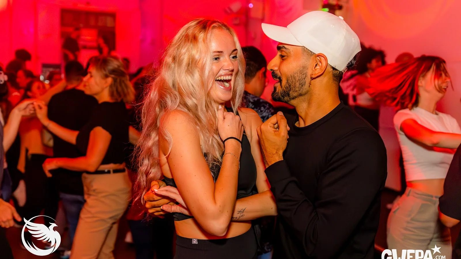 Extremos Salsa & Bachata