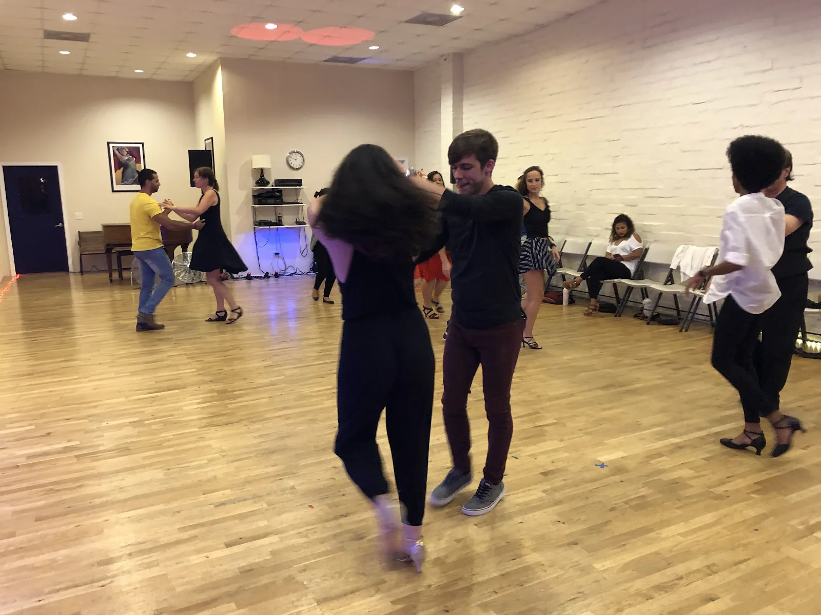 Fuego Y Hielo Dance Company