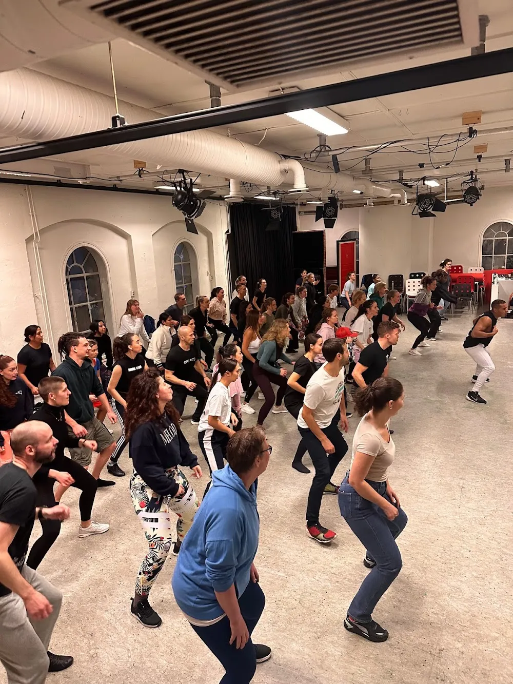 RHYTHM Latin Dance Studio studio